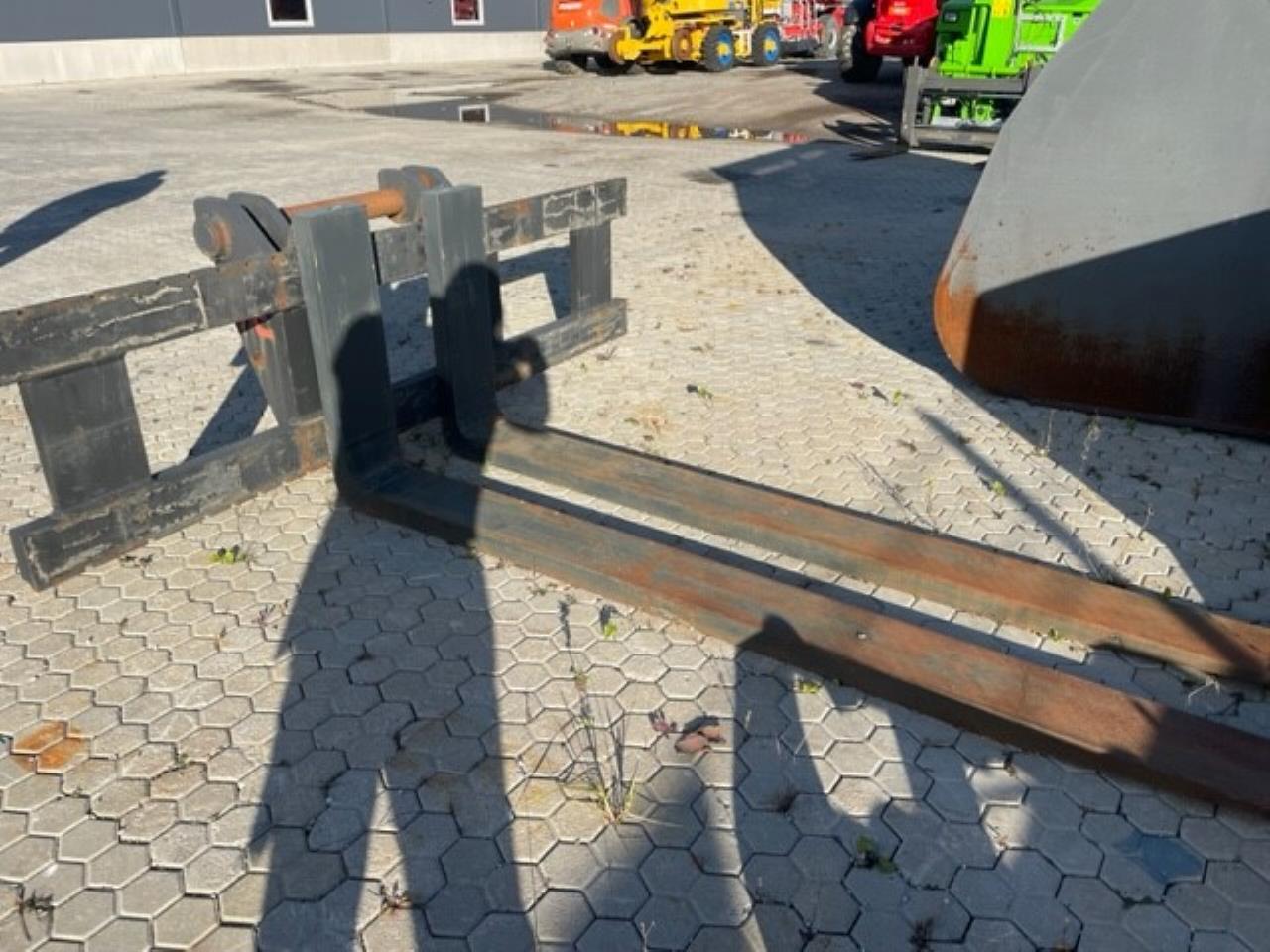 Pladdet mek. Gaffelställ 13T